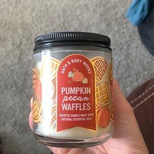 Bath n body works candle